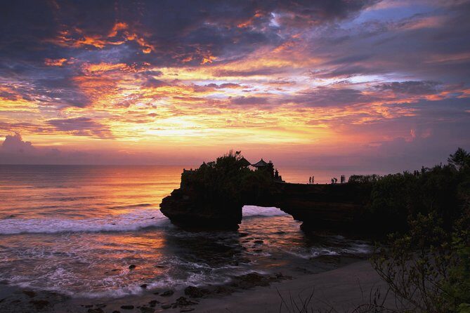 2 Days Best of Bali Famous Tour Packages - Private pickup, private pacing: how this tour works with your schedule