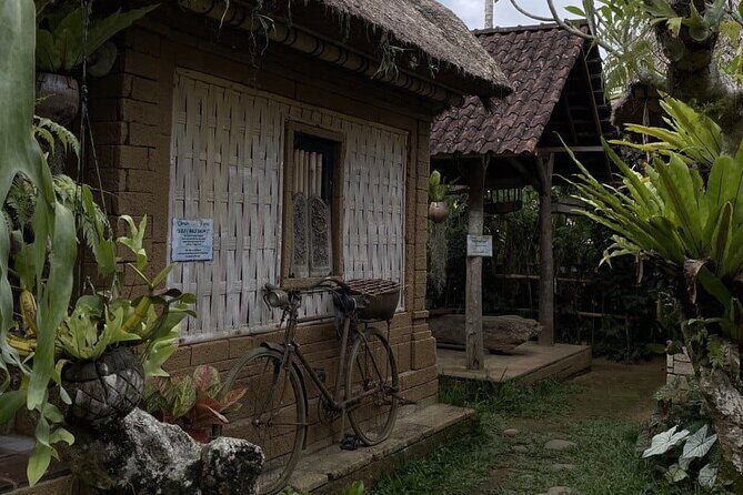 All Inclusive Ubud Cultural and Natural Highlights Tour - The lunch break that actually feels like part of the experience