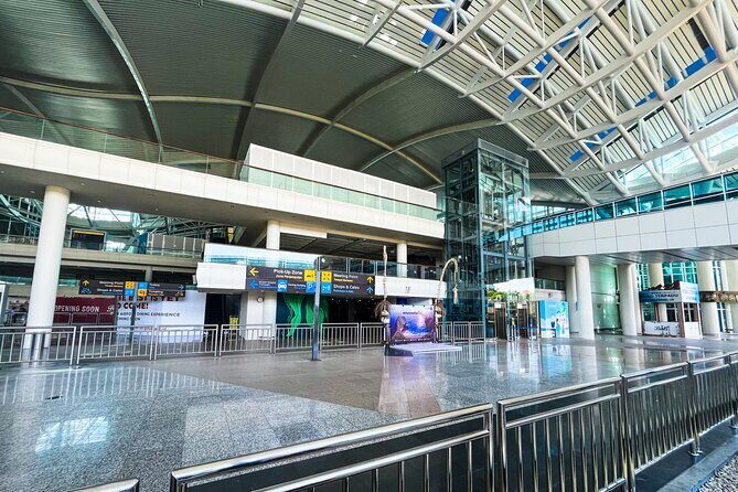 Bali Airport Transfer Service - Private pickup for up to 4: value that depends on your group size