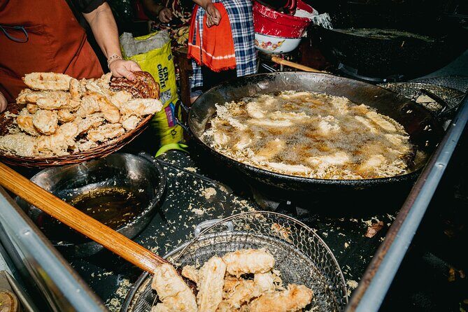 Bali Bites Food Tour with 15+ Tastings - Why a Denpasar street-food walk beats a single restaurant