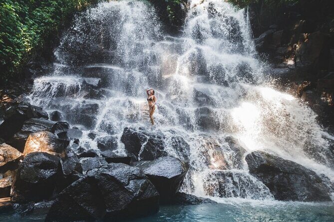 Bali Blue Lagoon Snorkeling with Private Transfer & Lunch - Showers and changing rooms: the “small” thing that really matters