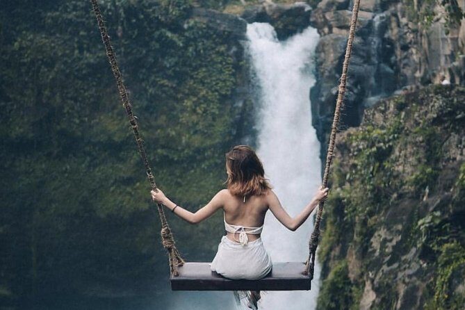 Bali Breathtaking Waterfall Tour (Private & All-Inclusive) - The hidden value: guides who actually manage the day