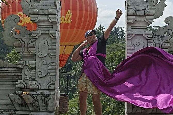 Bali Culture And Spring Temple Private Guided Tour - Tegalalang Rice Terrace and lunch time: classic views with timing in mind