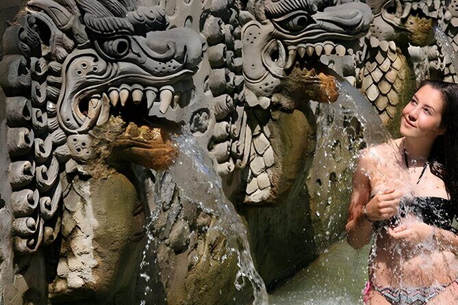 Bali Full-Day Hidden Hills, Twin Waterfalls and Hot Spring Tour - Wanagiri Hidden Hills: The Best Photos Start With an Early Arrival
