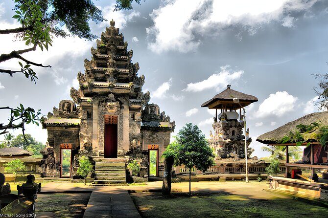 Bali Full-Day to Exploring The Most Popular Bali Temples Tour - Stop 2: Besakih Temple, Bali’s Mother Temple scale