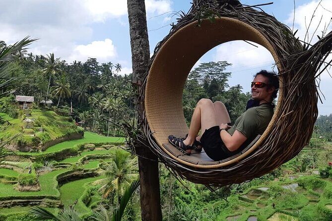 Bali Full-Day Traditional Village Sightseeing Trip All Inclusive - Sari Amerta Batik and Celuk Jewelry: Watch the Craft, Don’t Just Shop