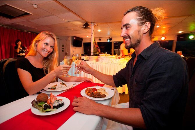 Bali Hai Sunset Dinner Cruise - Live cabaret, musicians, DJ party: the entertainment flow