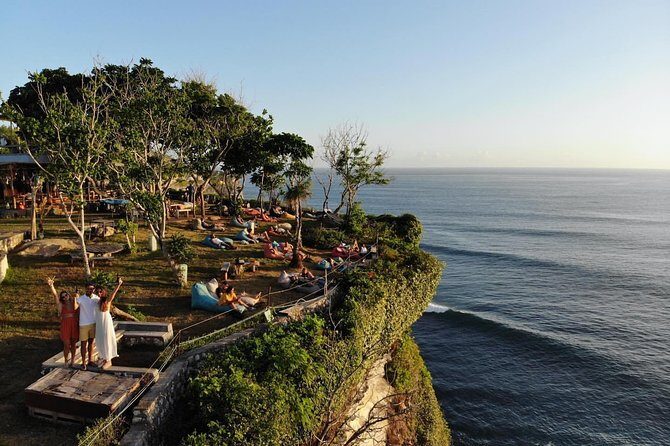 Bali Half-Day Uluwatu Temple Sunset, Kecak Dance, Dinner - Jimbaran Bay seafood dinner: your easy end to the night