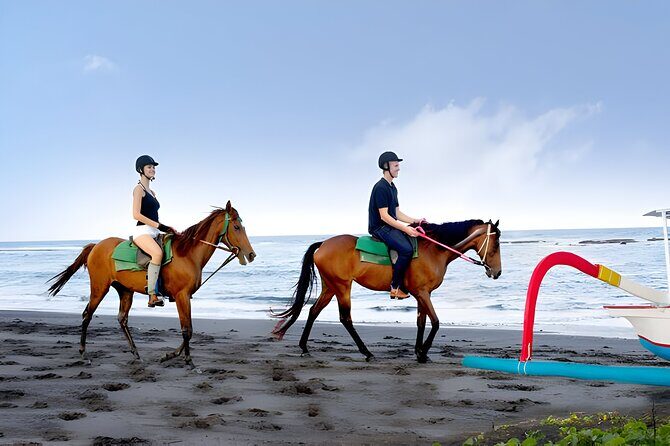 Bali Horse Riding and ATV Ride Packages : Best Quad Bike Trip - Horse riding at Saba Bay: black sand, wave sound, and a real change of pace