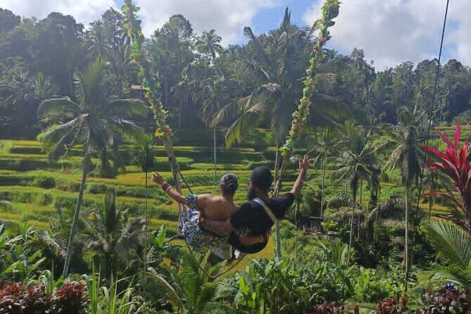Bali in 1-Day : Rice Terrace, Volcano, Tanah lot - All Inclusive - Celuk and the art village stretch: craft choices without the pushy sales vibe