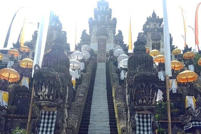 Bali Instagram Tour: The Most Scenic Spots - Tegalalang rice terraces: swings, cages, and the classic Bali “wow” shot