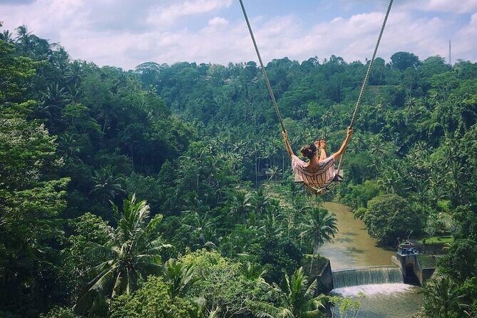 Bali Jungle Swing and White Water Rafting All Inclusive - Pickup, timing, and the small-group pace