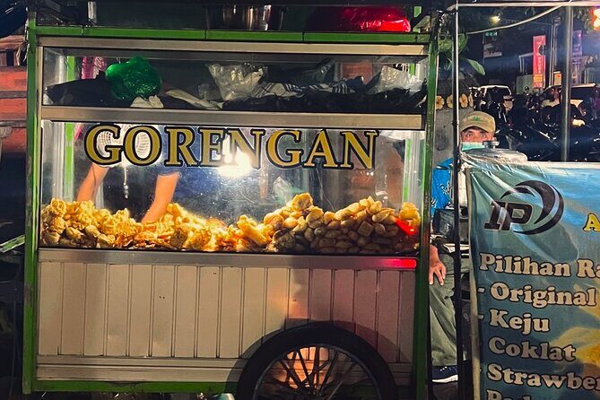 Bali Must-Try Food Tour (Denpasar) - Where to meet and how to plan your evening