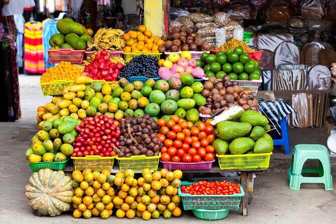 Bali Private Food Walking Tour With Locals: The 10 Tastings - Key things that make this Denpasar food walk worth it