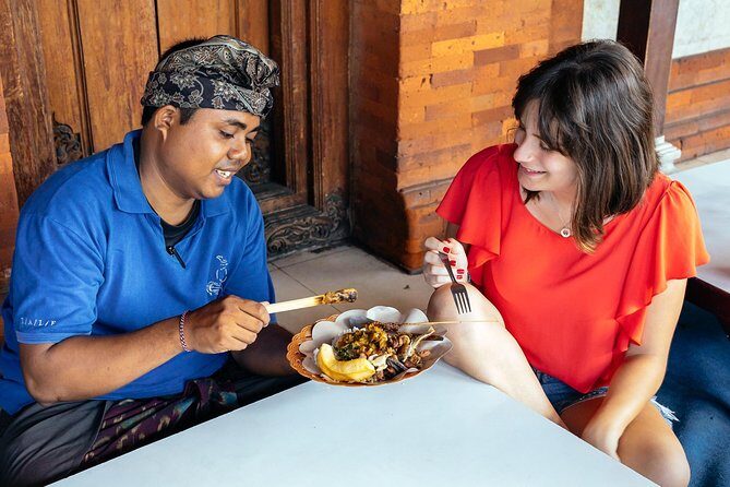 Bali Private Food Walking Tour With Locals: The 10 Tastings - Why Badung Market sets the tone in Denpasar