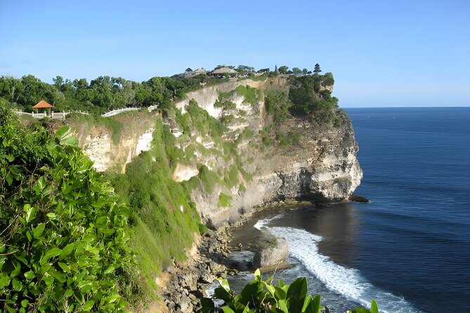 Bali Spa and Uluwatu Sunset Trip with Dinner Packages - Padang Padang Beach: A Surf Point Pause on the Way to the Cliffs