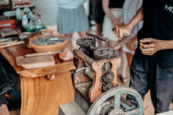 Bali Traditional Silver Class - Making Simple Jewelry Experience - A 6-hour Seminyak silver class with a culture-first rhythm