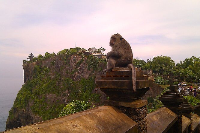 Bali's Spiritual Pillars - Uluwatu Temple Tour - What the guide brings: history, culture, and clarity