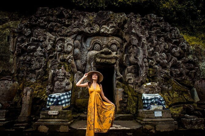 Banyumala Waterfall, Jatiluwih, Ulun Danu and Tanah Lot tours - Buyan Lake and Tanblingan: a twin-lake photo pause at Wanagiri Gobleg