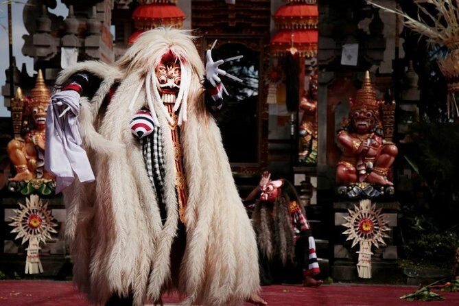 Barong Dance Show Bali Admission Ticket - Barong Seraya Budaya: watching in a traditional house setting