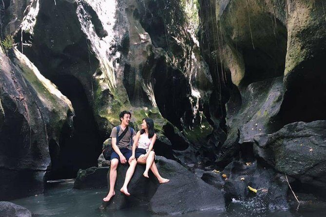 Beji Guwang Hidden Canyon Ticket Admission All Inclusive - Guide quality: the difference between a tour and a real adventure