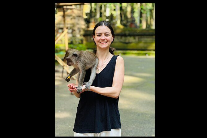 Best of Ubud: Jungle, Temples & Swing - Stop 1: Kanto Lampo Waterfall for That Photo-First Moment