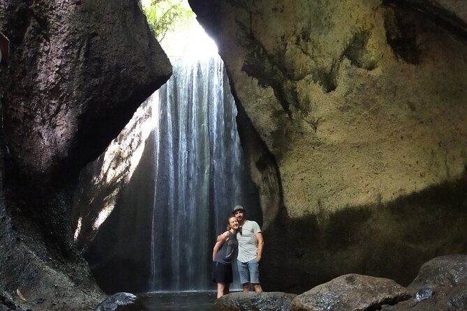 East Bali Tour - Gate of Heaven - Tirta Gangga - Tukad Cepung - Driving across East Bali: comfort on long stretches