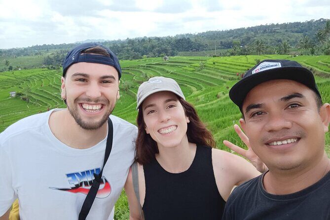 Experts Bali Driver : Best Bali Private Driver for Tour in Bali - Ubud-style highlights: rice terraces, temples, and coffee stops