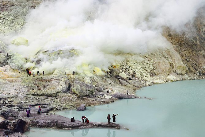 From Bali: 24-Hour Kawah Ijen Blue Flames, Dinner & Room - Price and logistics: is $120 good value?