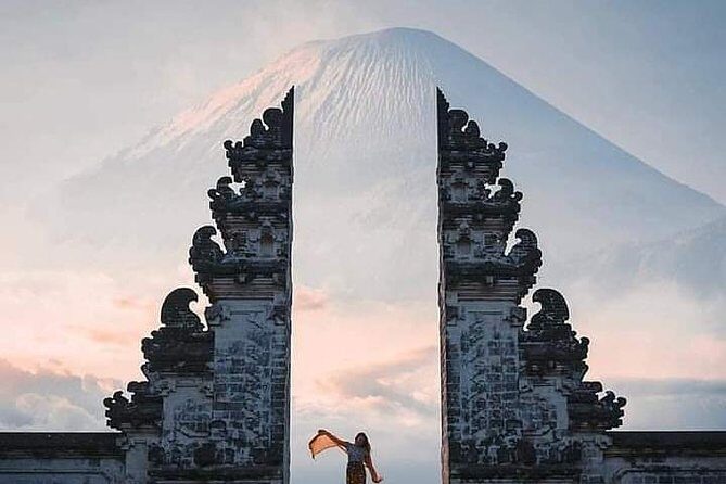 Gate Heaven Lempuyang Tirta Gangga East Bali Private Guided Tour - Price and value: what $36.16 usually buys you