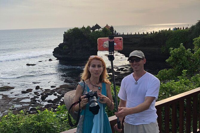 Half Day Tanah Lot Temple Private Guided Tour - Stop 2: Batu Bolong and the Rock Bridge Sea Views