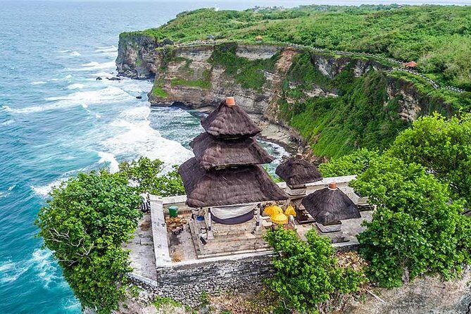 Halfday Tour:Uluwatu Temple,Kecak Dance and Dinner Jimbaran Beach with Transport - Private transport in Bali: the real comfort upgrade