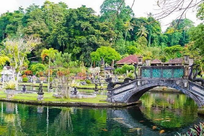 Heaven Gate (Lempuyang) - Tirta Gangga - FREE WIFI - Timing: Making Sense of a 9-Hour Day
