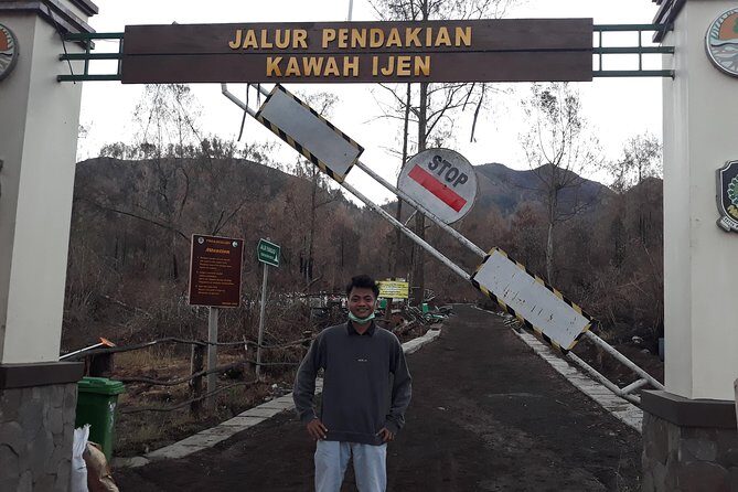 Ijen Crater Private Guided Trekking Tour From Bali - Getting from Bali to Java: the ferry ride that sets the day up