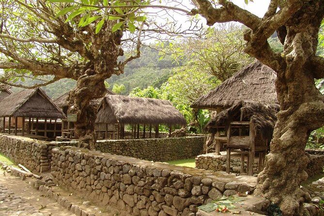 Lempuyang Temple - East Full Day Tour - Stop 3: Pura Goa Lawah, Bat Cave Temple, and the Cave Temple Atmosphere