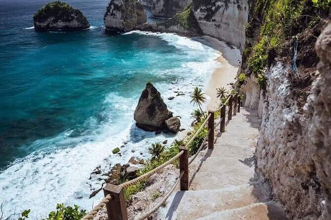 Nusa Penida East And West Full Day Private Guided Tour - Broken Beach (Pasih Uug): Framing the Hole in the Rock