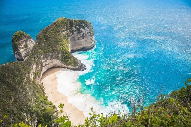 Nusa Penida Island Tour Package With Snorkeling - The boat, the water time, and why weather can change your stops