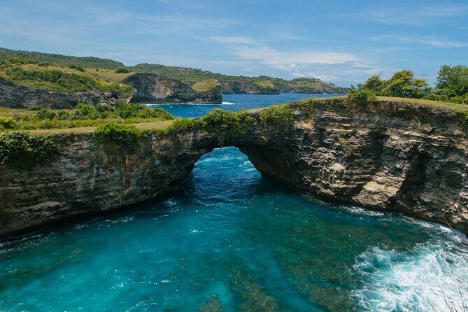 Nusa Penida One Day Trip to Instagrammable Spot by Penidago - Lunch Near Kelingking: A Real Reset, Not a Token Meal