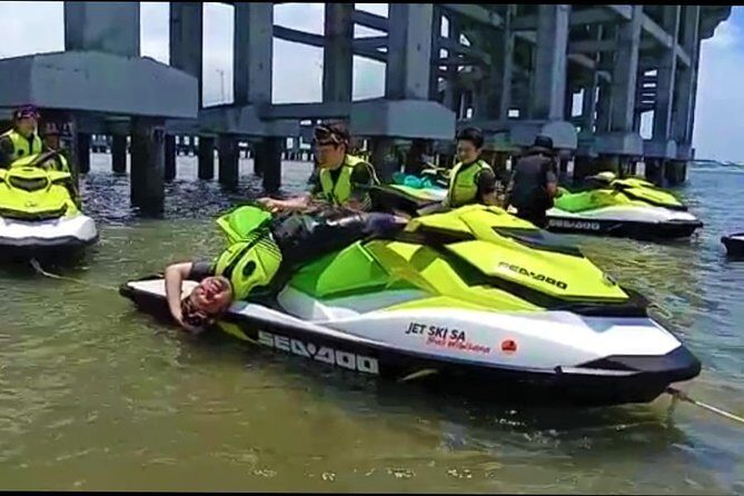 One Hour ( 2 times 30 minutes ) Private Jet Ski in Bali - Private transport from Ubud and south Bali: the easiest part