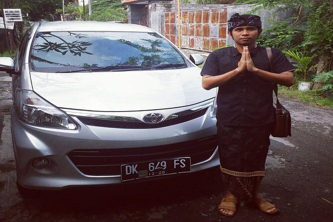 Private arrival transfer : Bali, Ngurah Rai Denpasar Airport to Ubud area - Arriving in Bali With a Real Pickup (Not a Guessing Game)