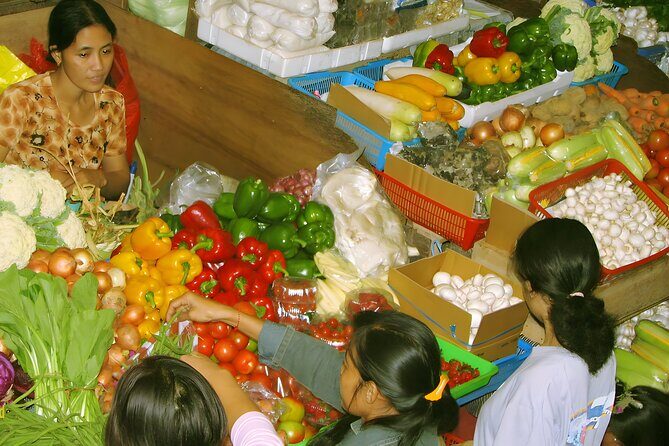 Private Half-Day Tour: Denpasar City Trip - Badung Traditional Market: shopping like locals (and how to enjoy it)