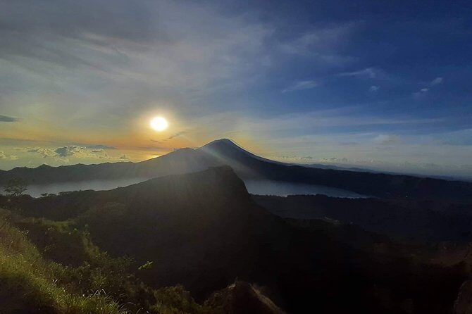 Private Mount Batur Sunrise Trekking - Breakfast by geothermal steam: the smart pre-sunrise fuel