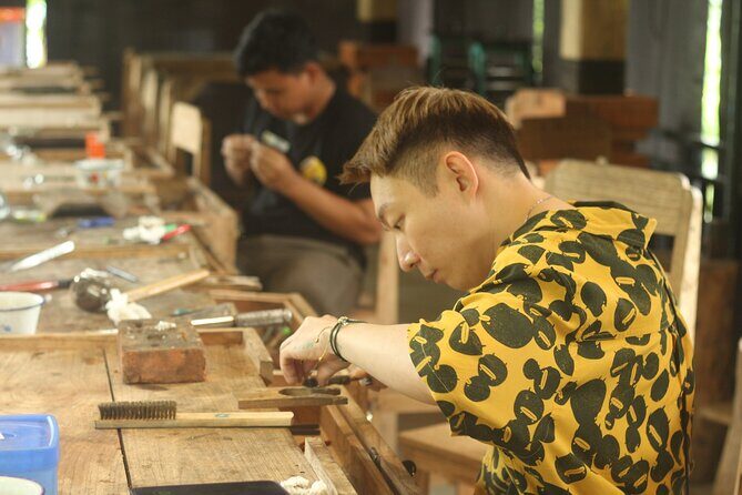 Silver Jewelry Making Class and Ubud Tour with All Inclusive - Batuan Temple: a quick cultural pause with an art connection