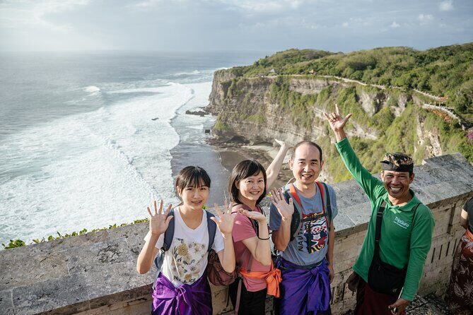 Skip The Line Tour: Uluwatu Temple and Kecak Fire Dance Tour – Half Day - Uluwatu Temple at cliff height: why this place matters