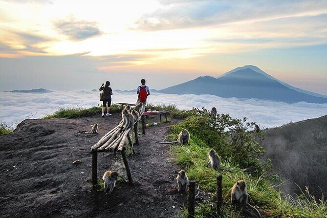 Sunrise Hike Mount Batur + Hotspring - Sunrise Mount Batur: why the 2:00 am start works