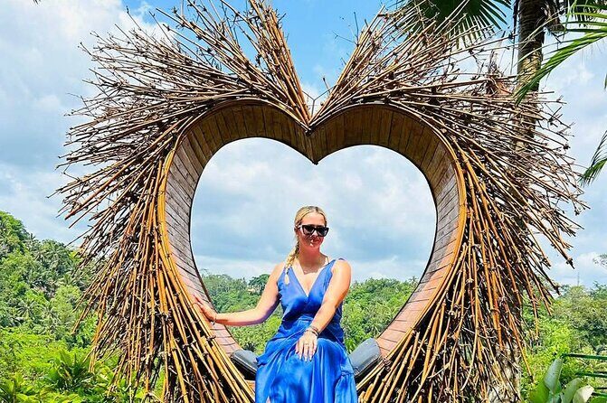 Sunset Sailboat Dinner Cruise & Private Ubud highlights Tour. - Private transport and the 8–10 hour schedule: expectations to set now
