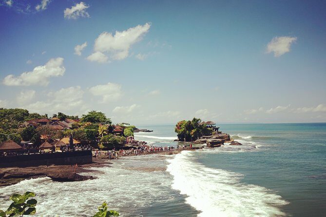 Tanah Lot and Uluwatu Temple - Stunning Ocean View with Sunset - Tanah Lot Temple: the iconic sea-temple view