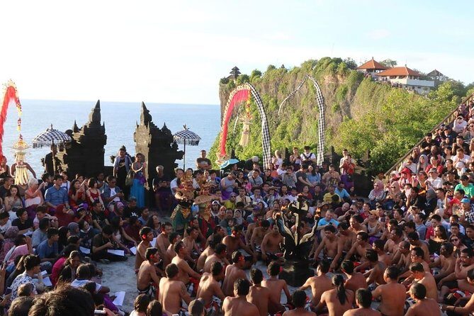 Tanah Lot and Uluwatu Temple Tour Including Seafood Dinner at Jimbaran Beach - The 12:00 start makes this route feel less rushed