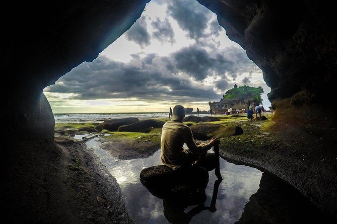 Tanah Lot Temple, Waterfall & Ubud Tour (Private & All-Inclusive) - Who should book this private Tanah Lot, waterfall, and Ubud-style day