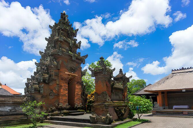 Ubud Bali: Rice Terrace, Waterfall and Tirta empul Day Tour - Getting around from Seminyak: timing and how the day feels